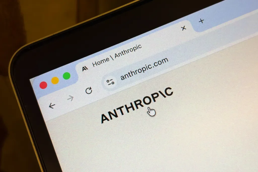 速递｜Anthropic买下被Meta挖角联合创始人的旧部，人机交互AI初创Vercept
