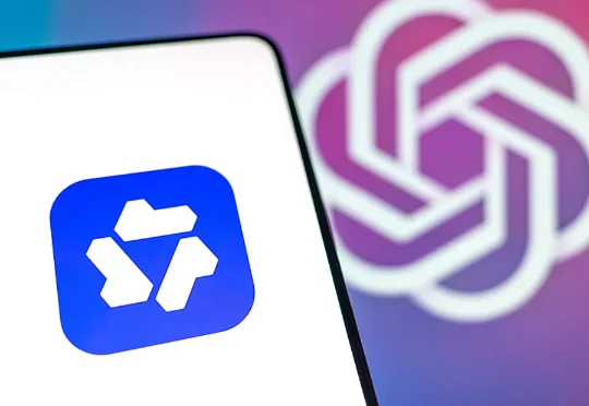 千问将发布AI眼镜、耳机、指环，巨头抢占AI新入口丨独家