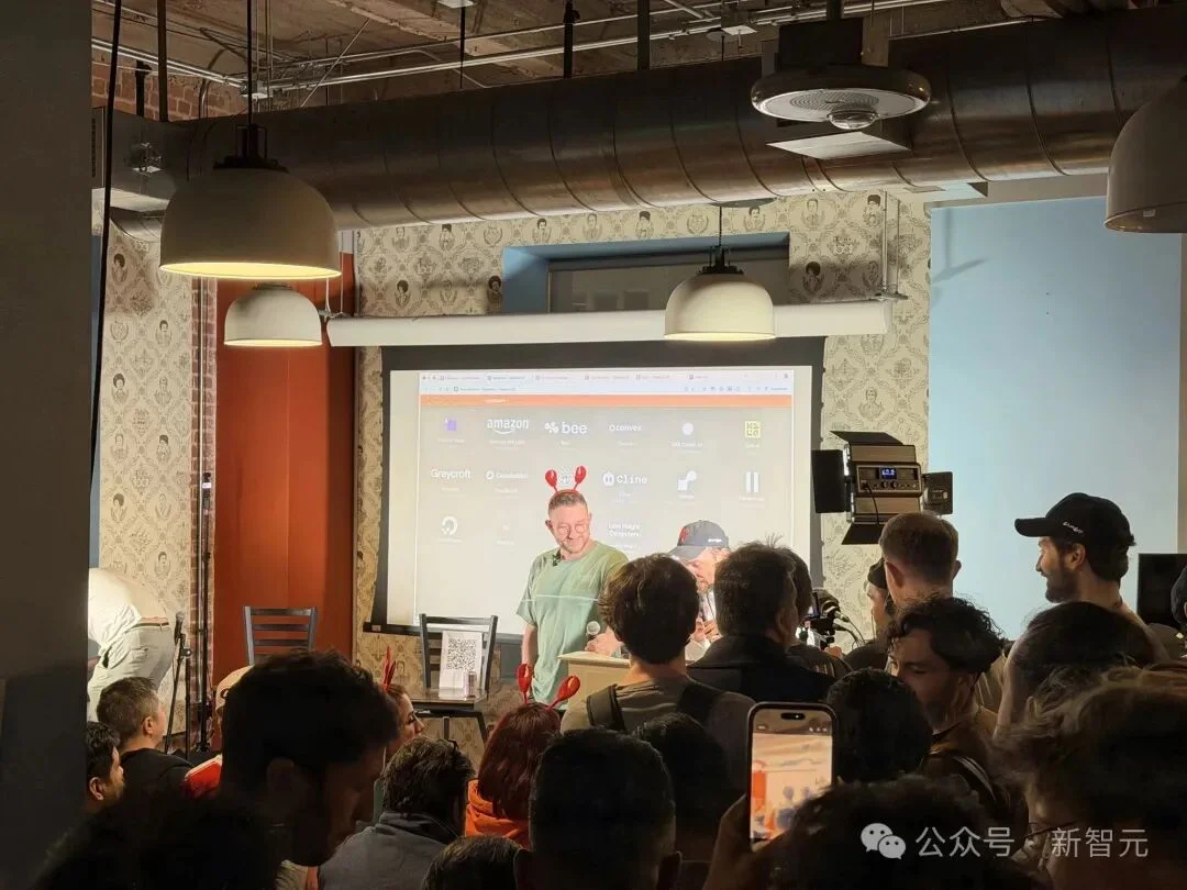 OpenClaw全球首聚，千人挤爆旧金山！龙虾头机器人现场乱逛太炸裂