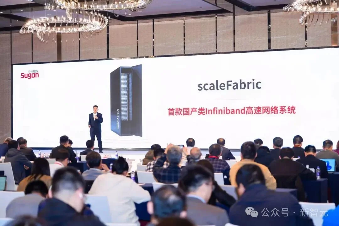 全球AI算力大战变天！十万卡算力集群爆表，国产IB真香？