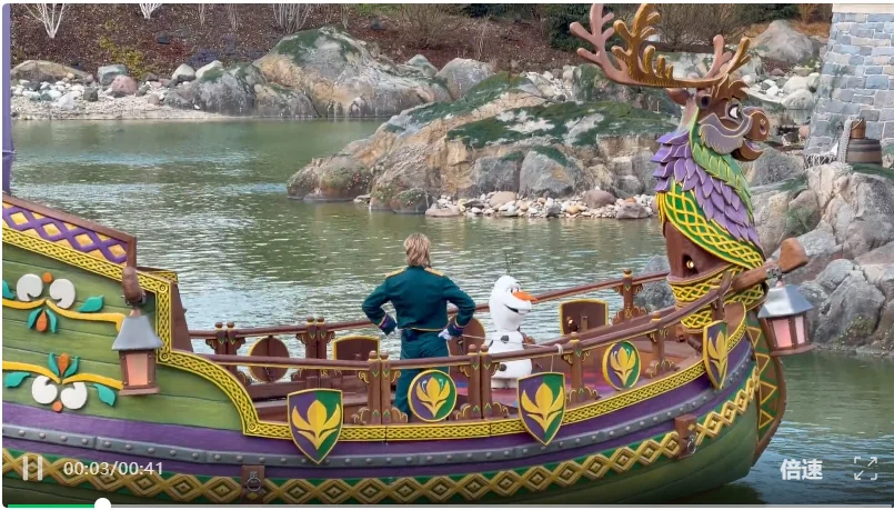 妈妈，迪士尼雪宝在跟我说话……