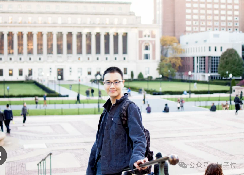 又一华为天才少年入局具身创业！用视频生成数据训家用机器人，首个模型登顶具身基模榜单