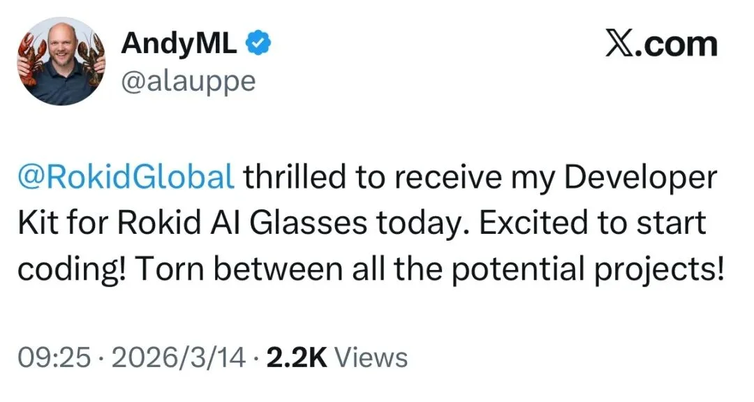 德国总理试戴的中国AI眼镜，悄悄拿下全球第一