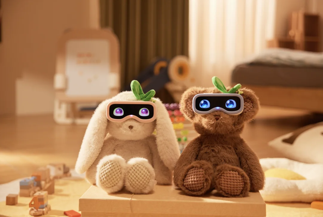 前阿里 90 后 P10 ,要造 AI 世代的「哈利波特」,而入口是一张 NFC 卡片