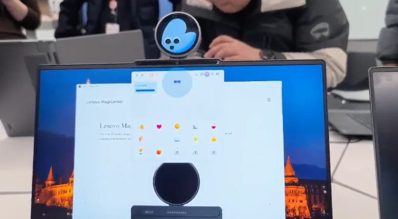 AI 助手的「硬件实体」,还能怎么变?