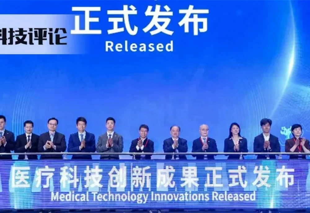 中国医生「不信 AI」的死结怎么解？