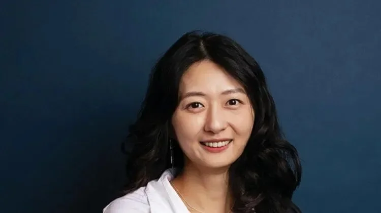 把爱泼斯坦邮件做成Gmail的00后硅谷小丑,被OpenAI「招安」了