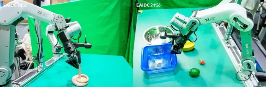 超百万算力、72小时、近百台真机：具身智能的刷分时代，被一场「裸考」终结