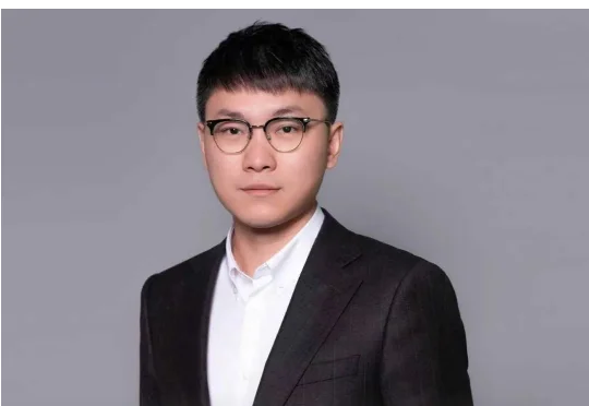 未来医生王仕锐：打造医疗 AGI，把临床医学更新提速 10 倍