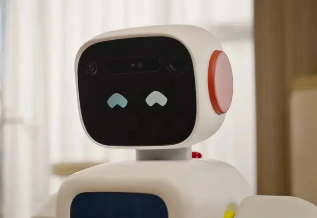 进入超 300 户家庭，为什么这个 3 万+的机器人值得买？