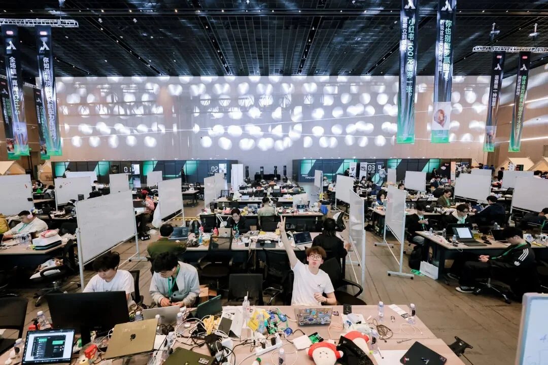 越来越多的人,已经把小红书玩成了 AI 孵化器