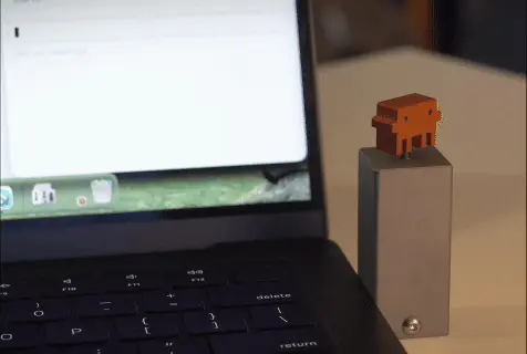 全世界程序员，都在偷偷给Claude搓硬件