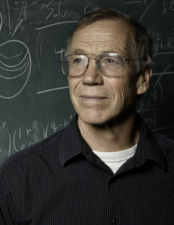 「压缩，就是你所需要的全部」！菲尔兹奖得主Michael Freedman新作揭开数学真相