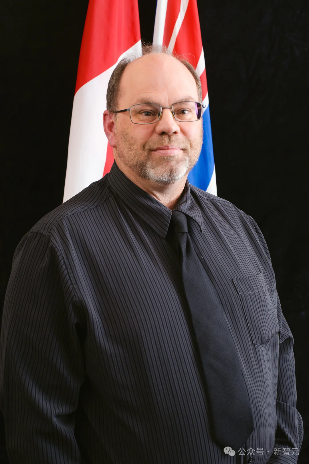 奥特曼，正式向公众道歉