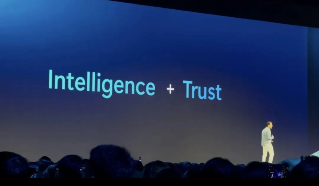 所有人都在卷模型，微软在上海讲了另一套AI逻辑