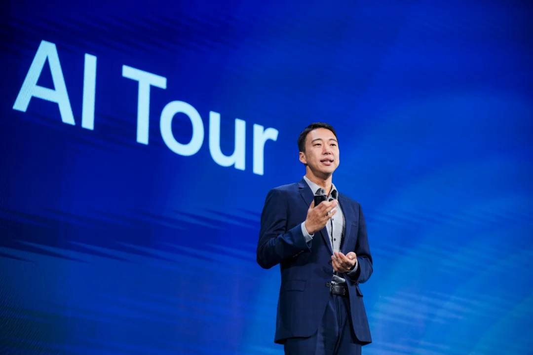 所有人都在卷模型，微软在上海讲了另一套AI逻辑