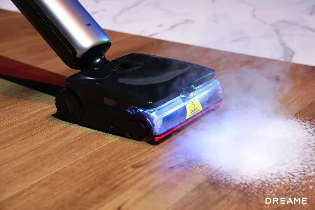 AI 走出屏幕，家电变成「机器人」