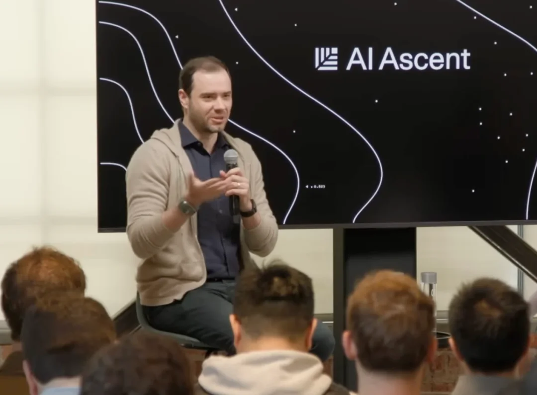 最新！Karpathy：Vibe Coding只是抬高了地板，真正的战场在这里