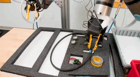 具身Scaling Law押对了!独角兽新品1小时学会新任务,重复1800次成功率99%