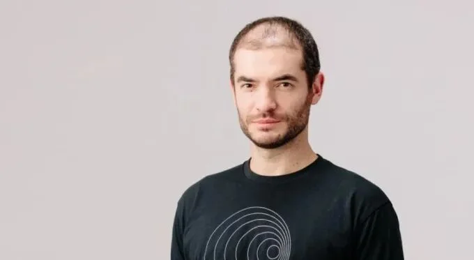 OpenAI 大瓜曝光，Ilya 偷拍 70 页文件实锤奥特曼撒谎