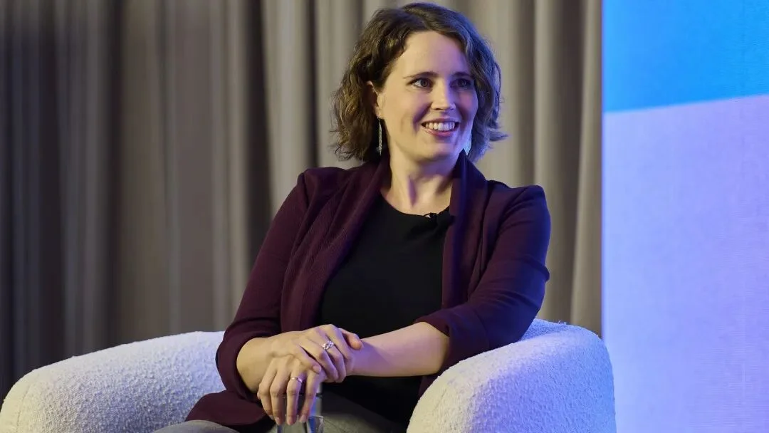 OpenAI 大瓜曝光，Ilya 偷拍 70 页文件实锤奥特曼撒谎