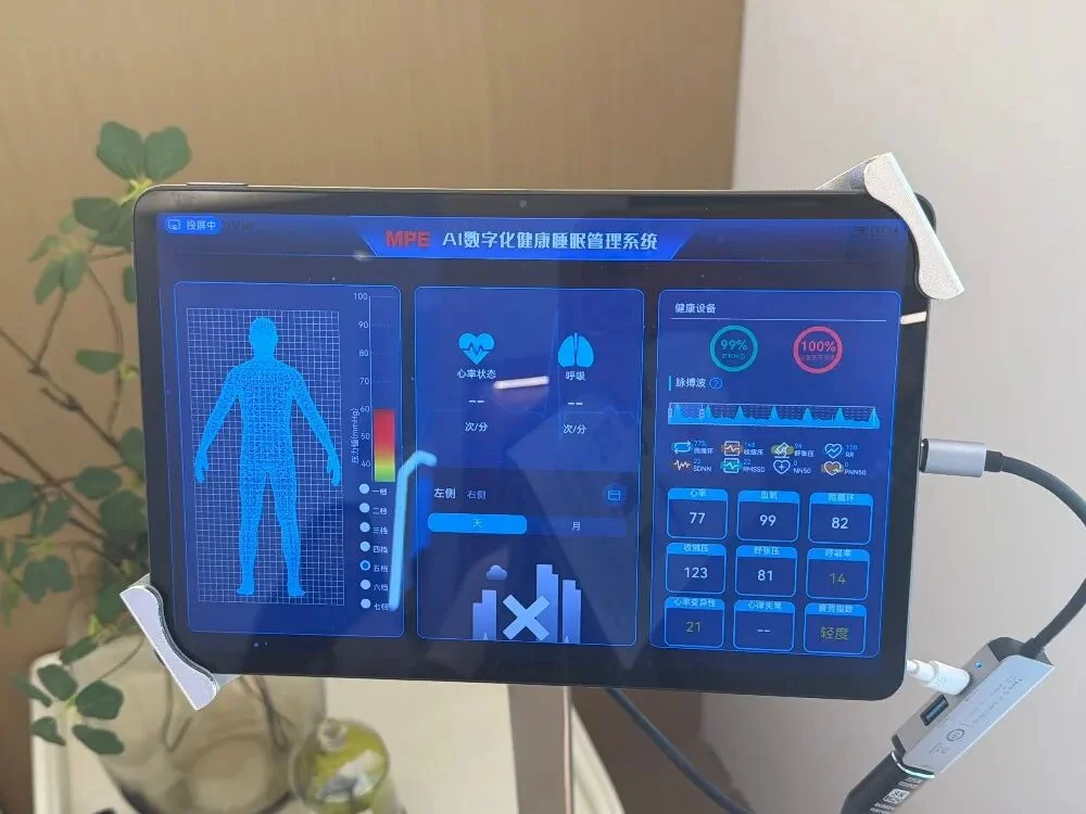 暴走30000步！我在85万平米的家博会里，挖出了AI家居的“真心脏”