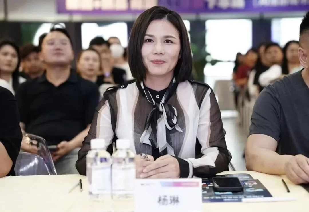 AI短剧的工业化生产，发生在深圳一所职业大学的课堂