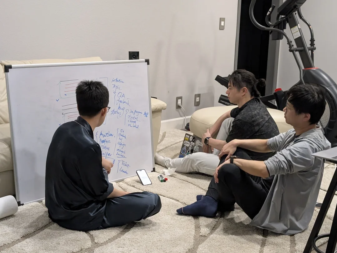 对话 Lucius 赵赫：AI 员工的本质，是一份有 SLA 的劳动合同