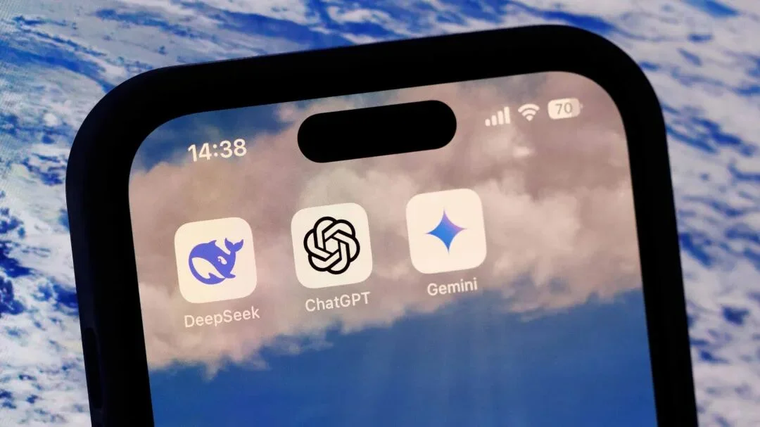 DeepSeek 要用蜜雪冰城的打法，做中国版 Claude Code