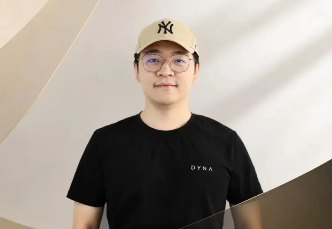 Z Potentials｜对话Dyna Robotics联创York Yang：把机器人想象成大模型的下一站，是对具身智能最大的误解
