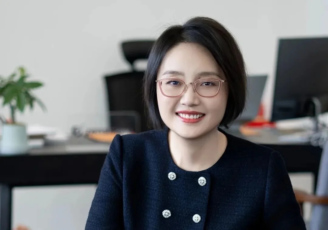 清华女博士做企业Agent,叫板千亿巨头