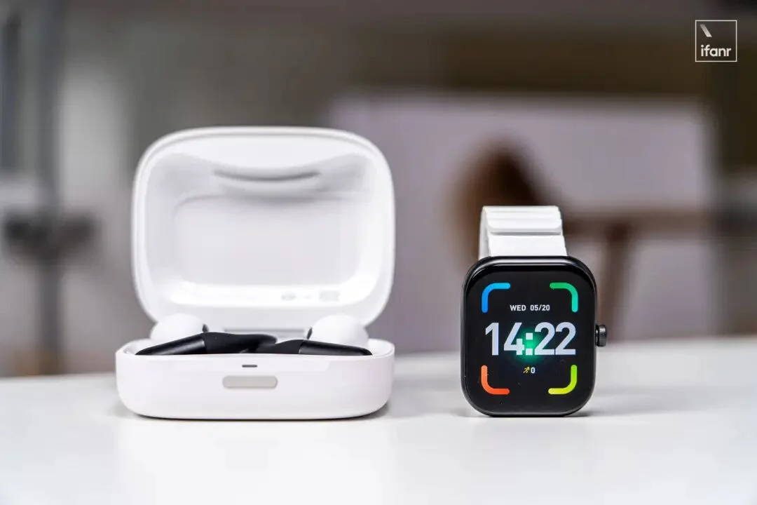 戴了三天「长眼」的 AI 耳机,我更期待 AirPods 加上摄像头了