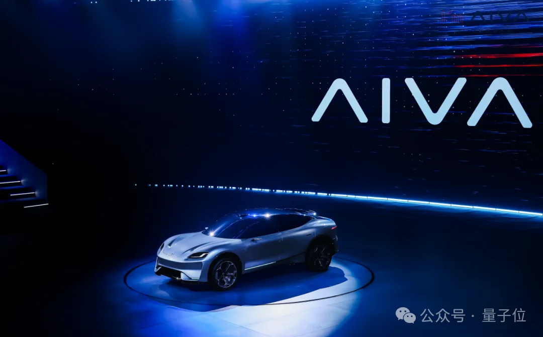 AI「投胎」物理世界,第一志愿选了AI汽车
