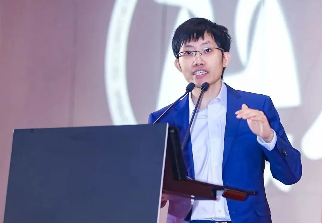 名单出炉！DeepSeek首轮融了超500亿，但梁文锋给资本立了三条规矩