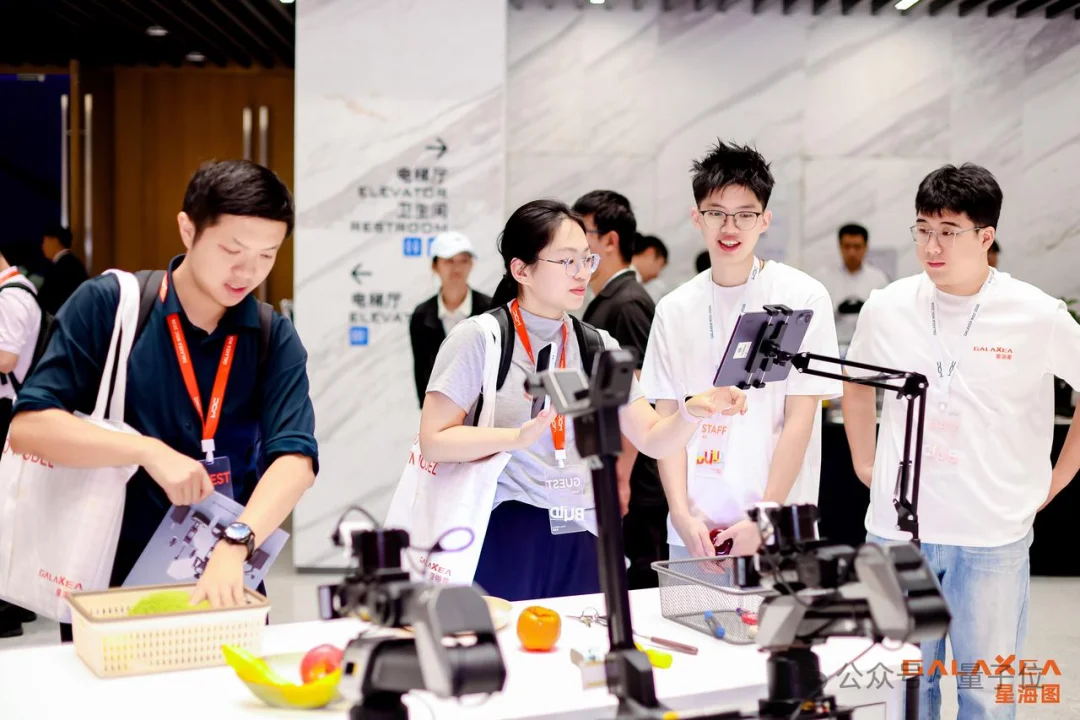 星海图创始人高继扬：具身智能三层技术路线，没有捷径可走