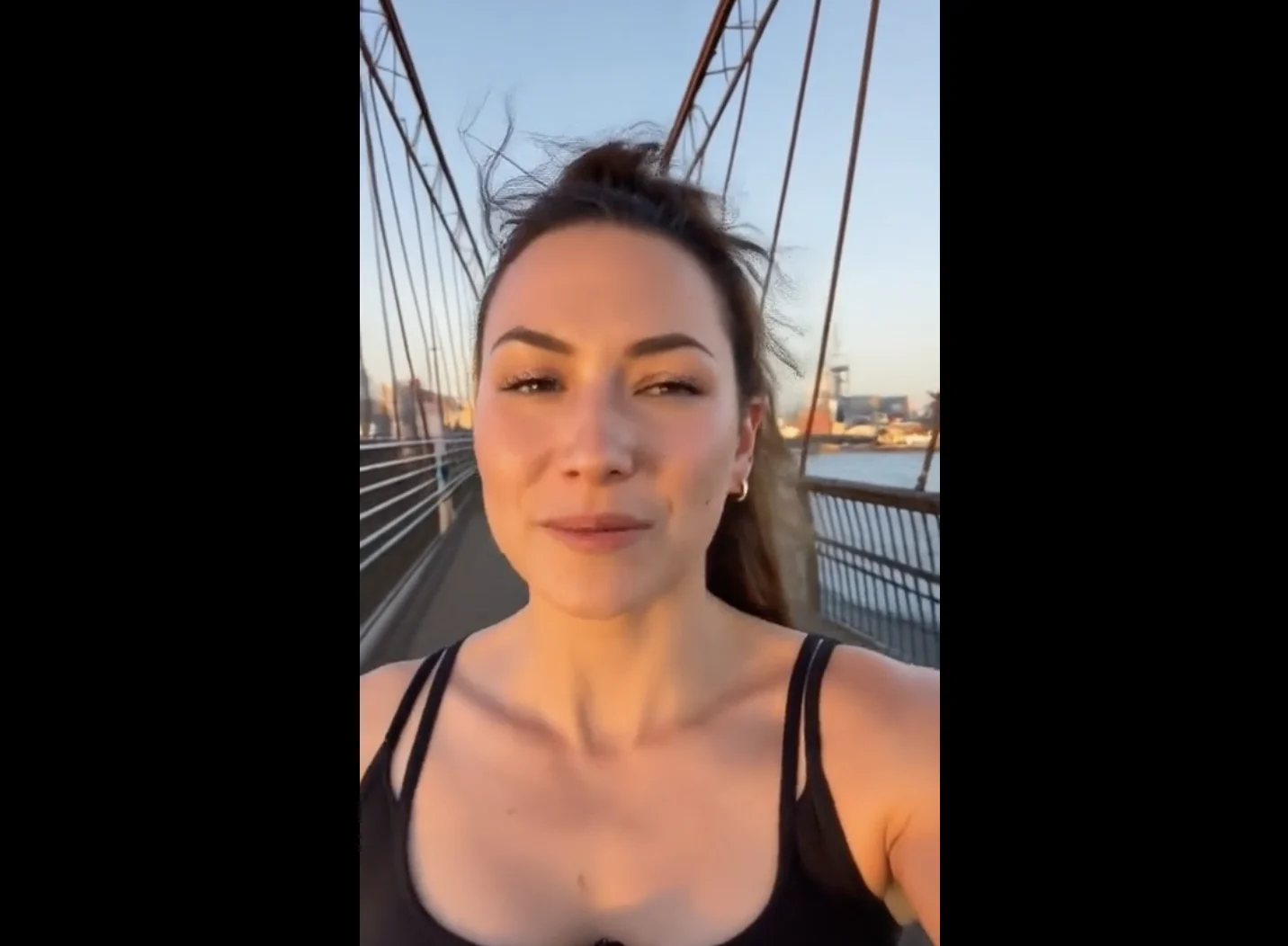 撸猫撸出SOTA!3个00后2个月,造出史上最快流式音视频社交模型MaineCoon