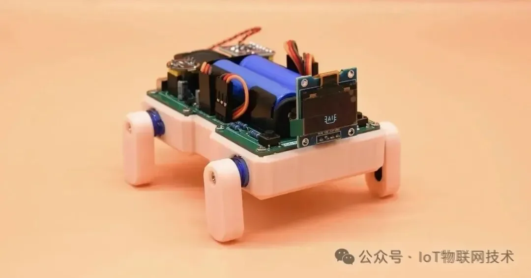 推荐 5 款免费开源，零基础 DIY 智能 AI 桌面机器人，适配DeepSeek，豆包，Qwen大模型