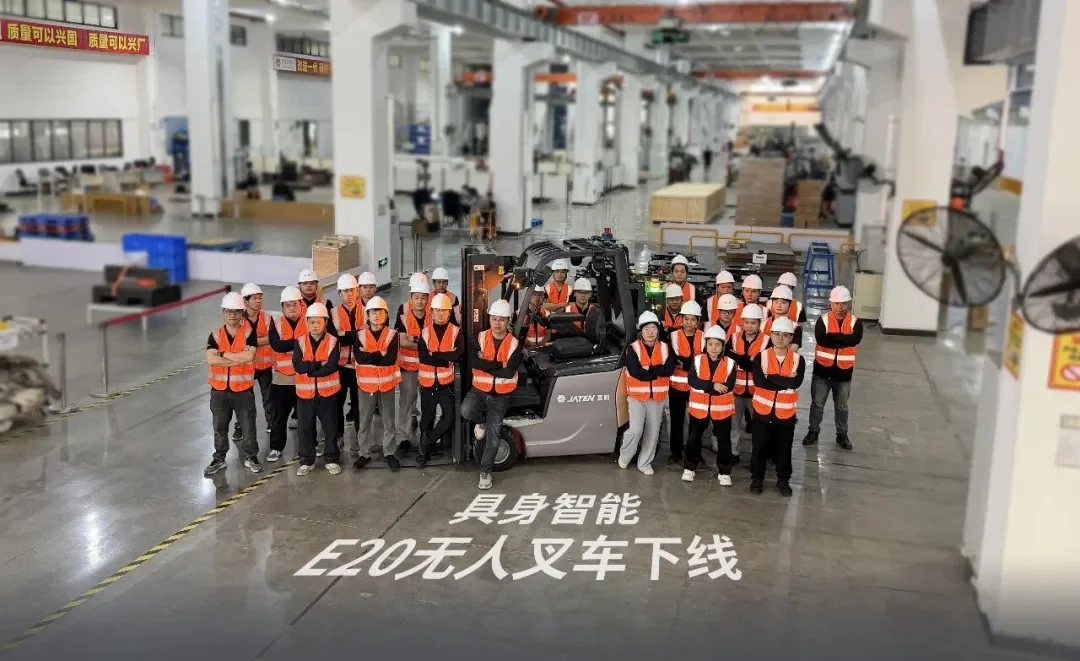 独家 | 20年AMR老将再获战略融资，嘉腾机器人要打破具身智能在工业落地的最后一公里难题
