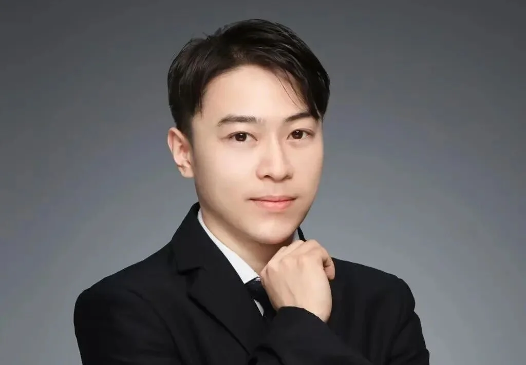 用数据智能Data Loop,开启AI下半场——专访本原智数CTO林震亚