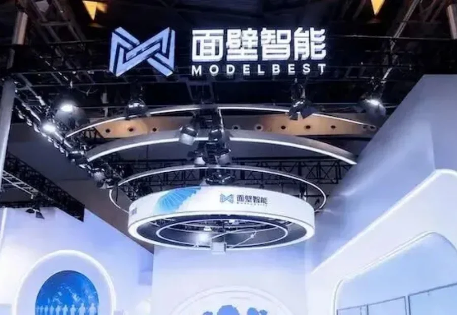 李大海、刘知远等联创发全员信：面壁智能要打三场硬仗