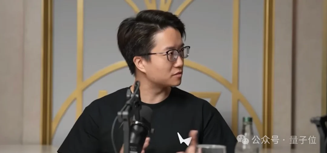 李飞飞最新访谈：人也不全靠现实数据学习啊