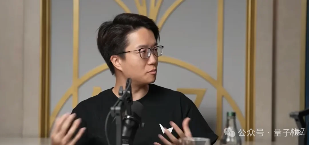 李飞飞最新访谈：人也不全靠现实数据学习啊