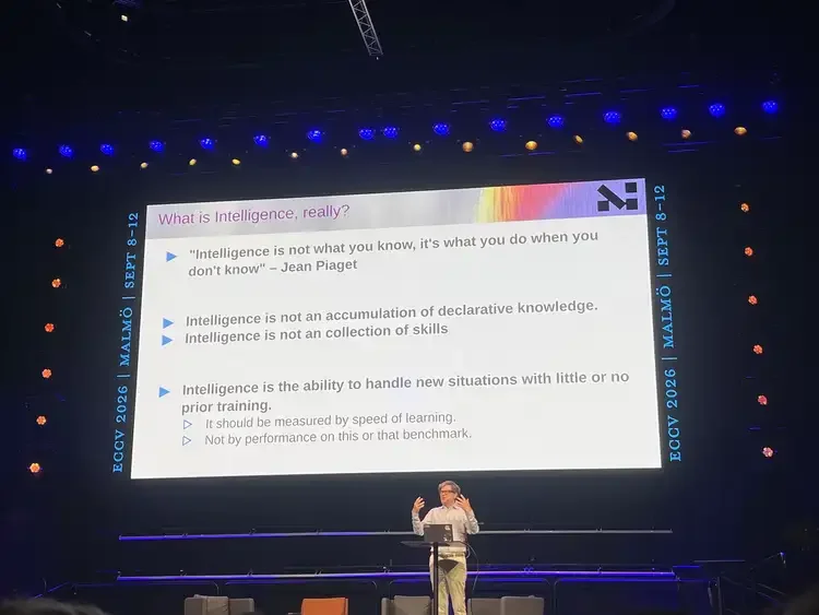 Yann LeCun 万字演讲：「预测像素」是伪命题，JEPA 也并非凭空而来 | ECCV 2026