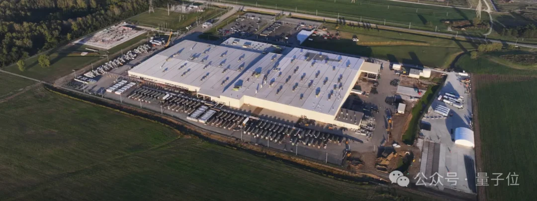 马斯克睡进工地!为AI基建拼了