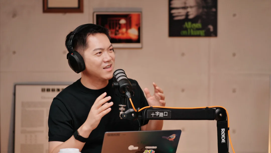 “我看到了 Scaling Law 的信号” | 对谈清华叉院助理教授徐梦迪：具身智能、世界模型、真正的泛化