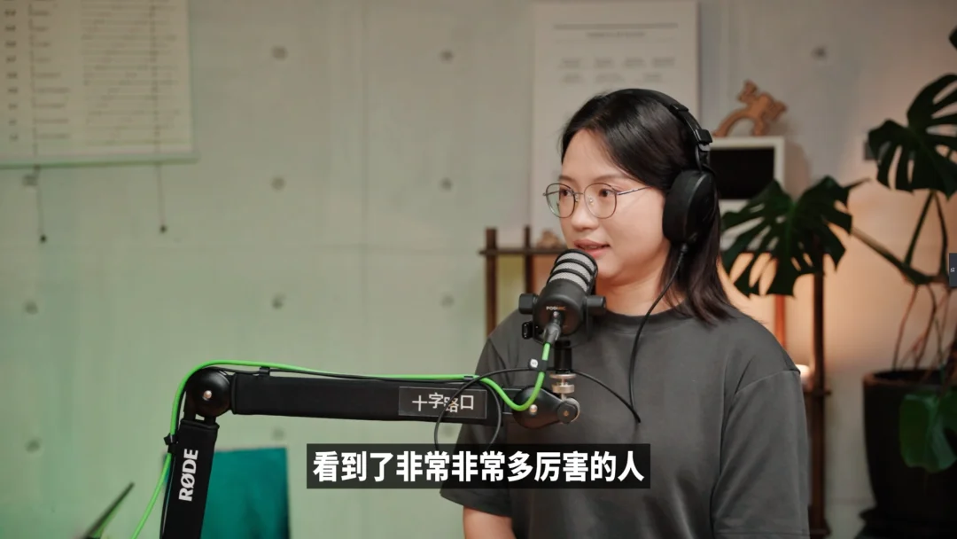 “我看到了 Scaling Law 的信号” | 对谈清华叉院助理教授徐梦迪：具身智能、世界模型、真正的泛化