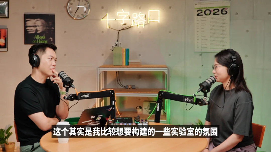 “我看到了 Scaling Law 的信号” | 对谈清华叉院助理教授徐梦迪：具身智能、世界模型、真正的泛化