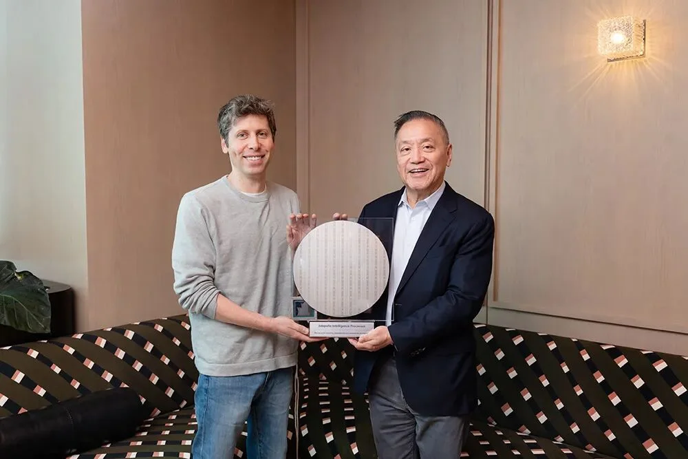 推理芯片之战:聊聊Groq、Cerebras与OpenAI三大路径与Bill Dally的设计哲学