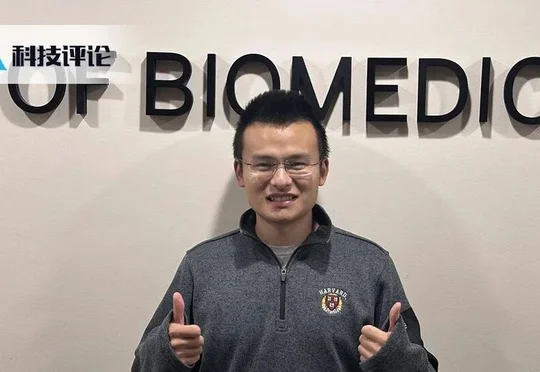 港科大助理教授张载熙投身AI4S基模×物理AI创业，科理新序获近5000万元首轮融资