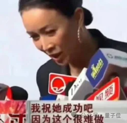 马斯克激情转发！Opus 5.5代码直出音乐MV火了